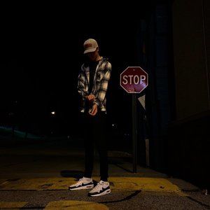 Meet your Posher, Ethan